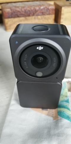 Location : camera Location : camera