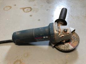 Location : meuleuse Location : meuleuse