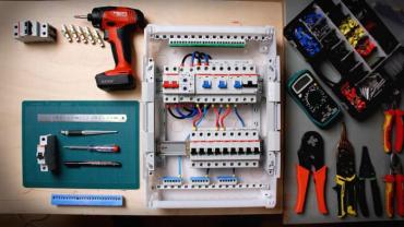 Demander cet electricien