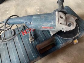 Location : disqueuse Location : disqueuse