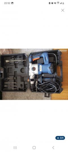 Location : perforateur Location : perforateur