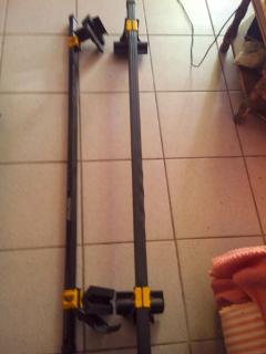 Location : autre Location : autre