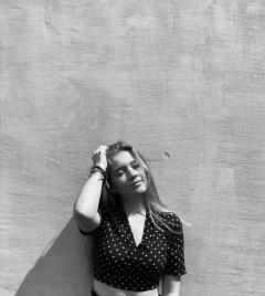 Service : babysitter Service : babysitter