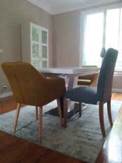 Service : montage de meubles Service : montage de meubles