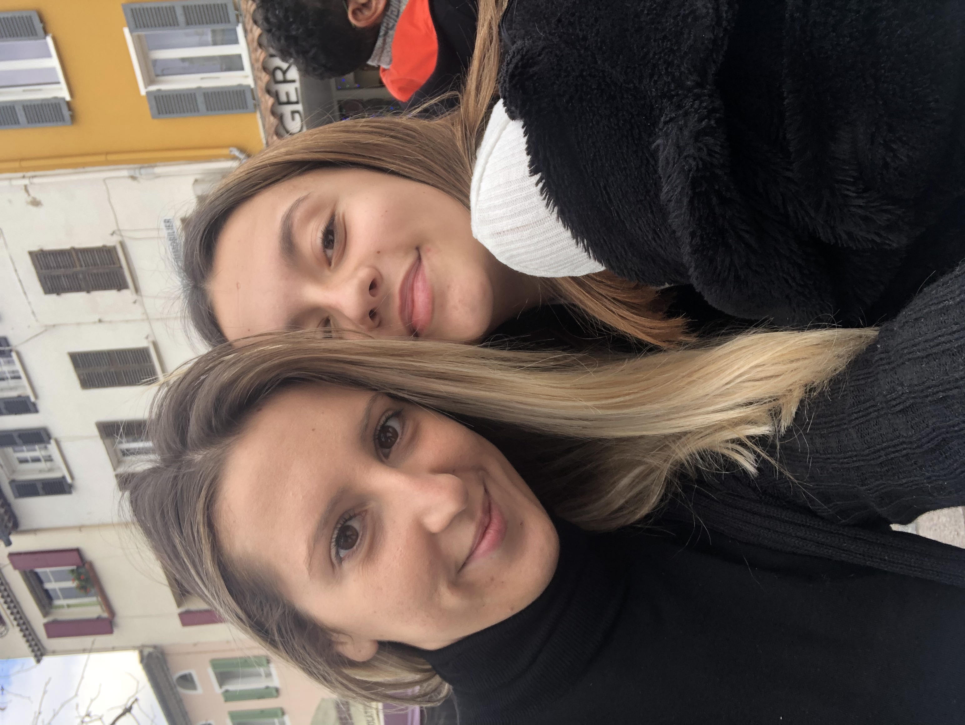 Service babysitter 83 entre particuliers