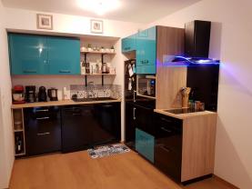 Service : pose de cuisine Service : pose de cuisine