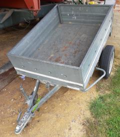 Location : remorque Location : remorque