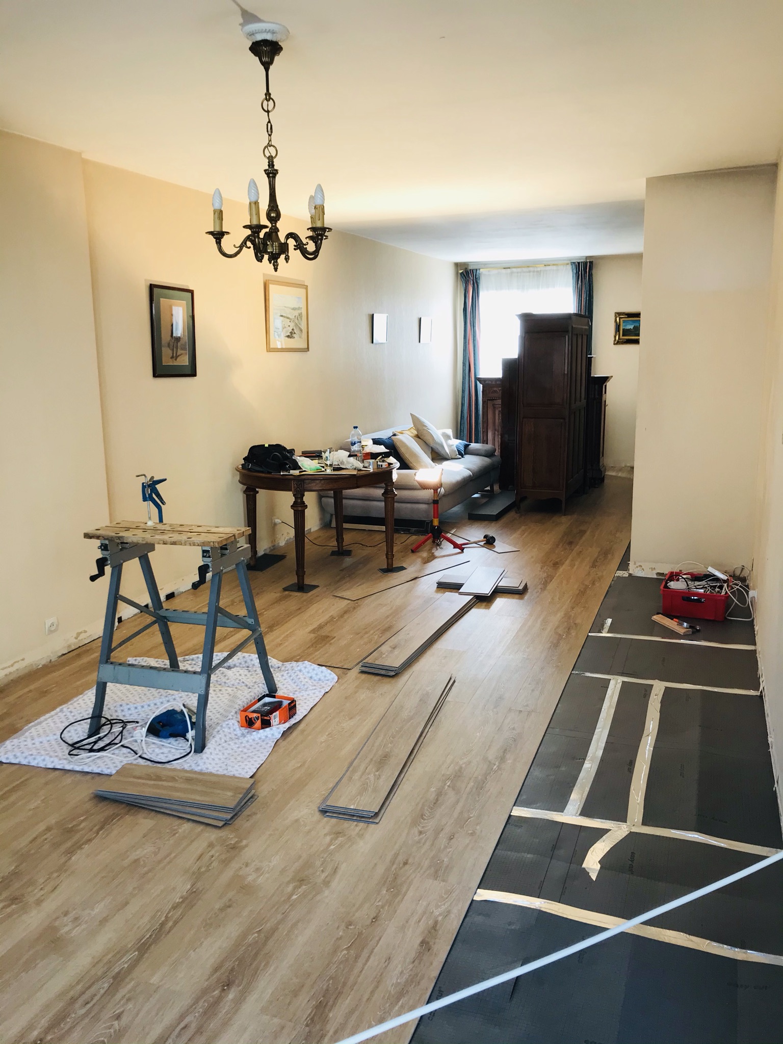 Service pose de parquet 95 entre particuliers