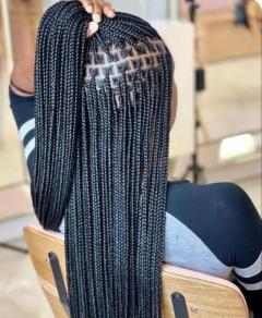 Service : tresses africaines Service : tresses africaines
