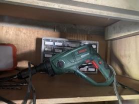 Location : marteau piqueur Location : marteau piqueur