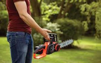 Location : tronconneuse Location : tronconneuse