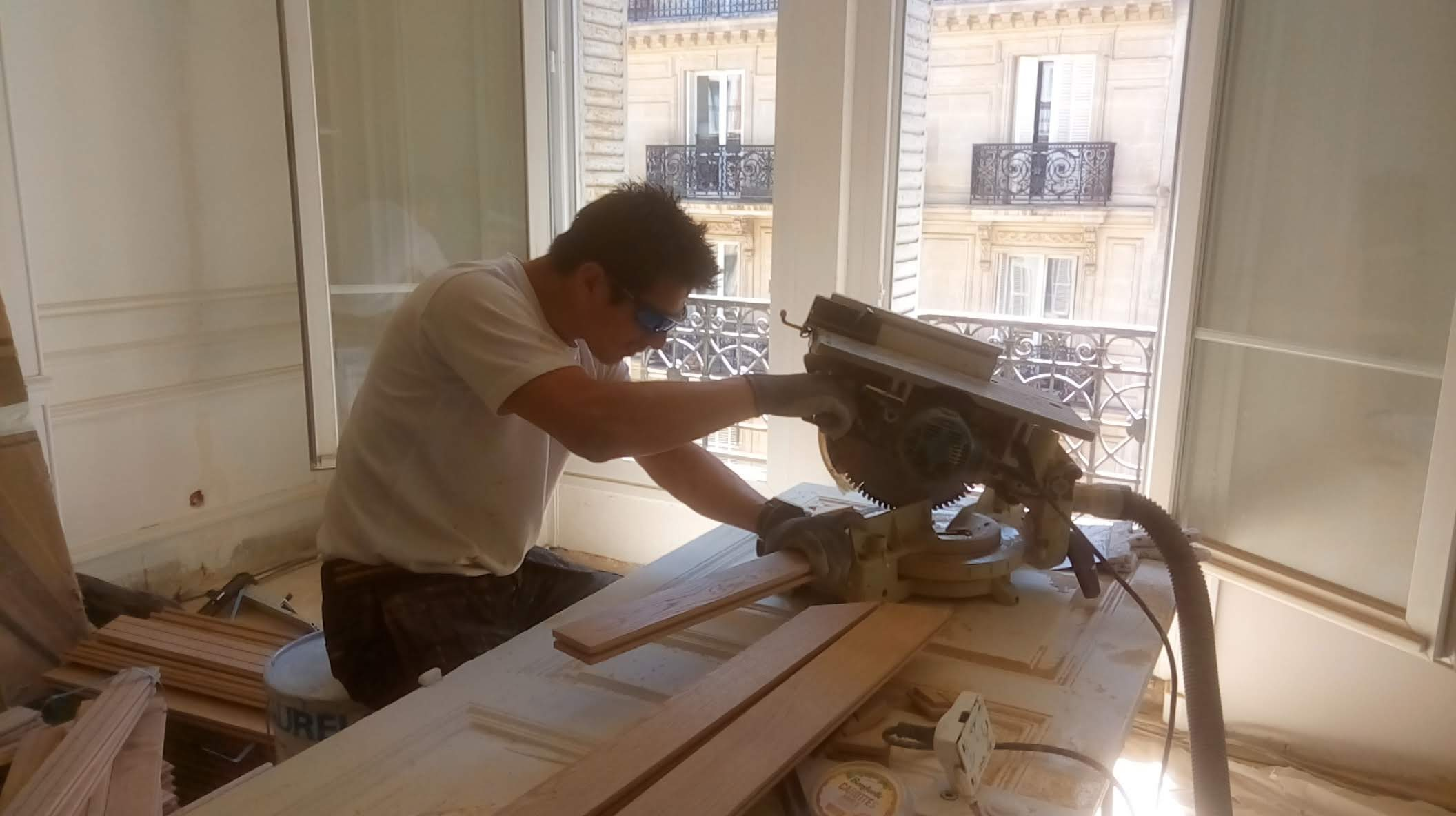 Service electricien 75 entre particuliers