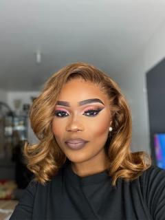 Service : maquillage Service : maquillage