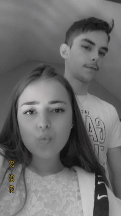 Service : babysitter Service : babysitter