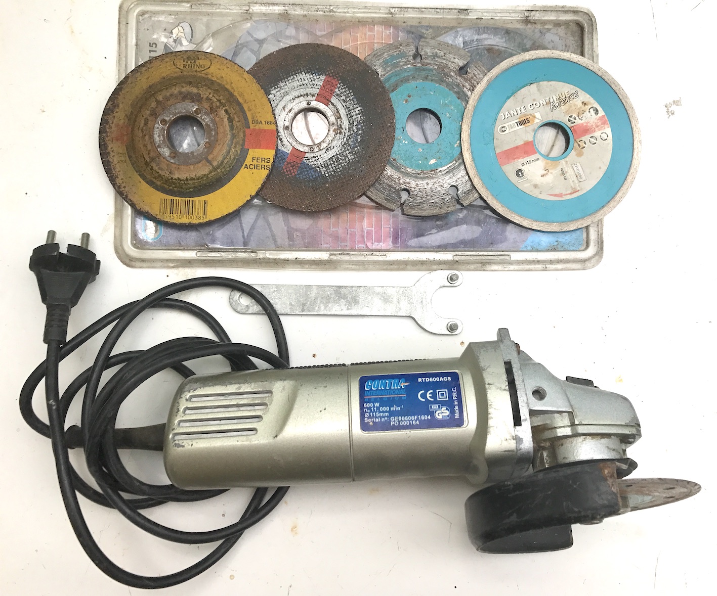 Location scie circulaire 38 entre particuliers