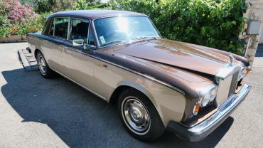 Location : avec chauffeur Location : avec chauffeur