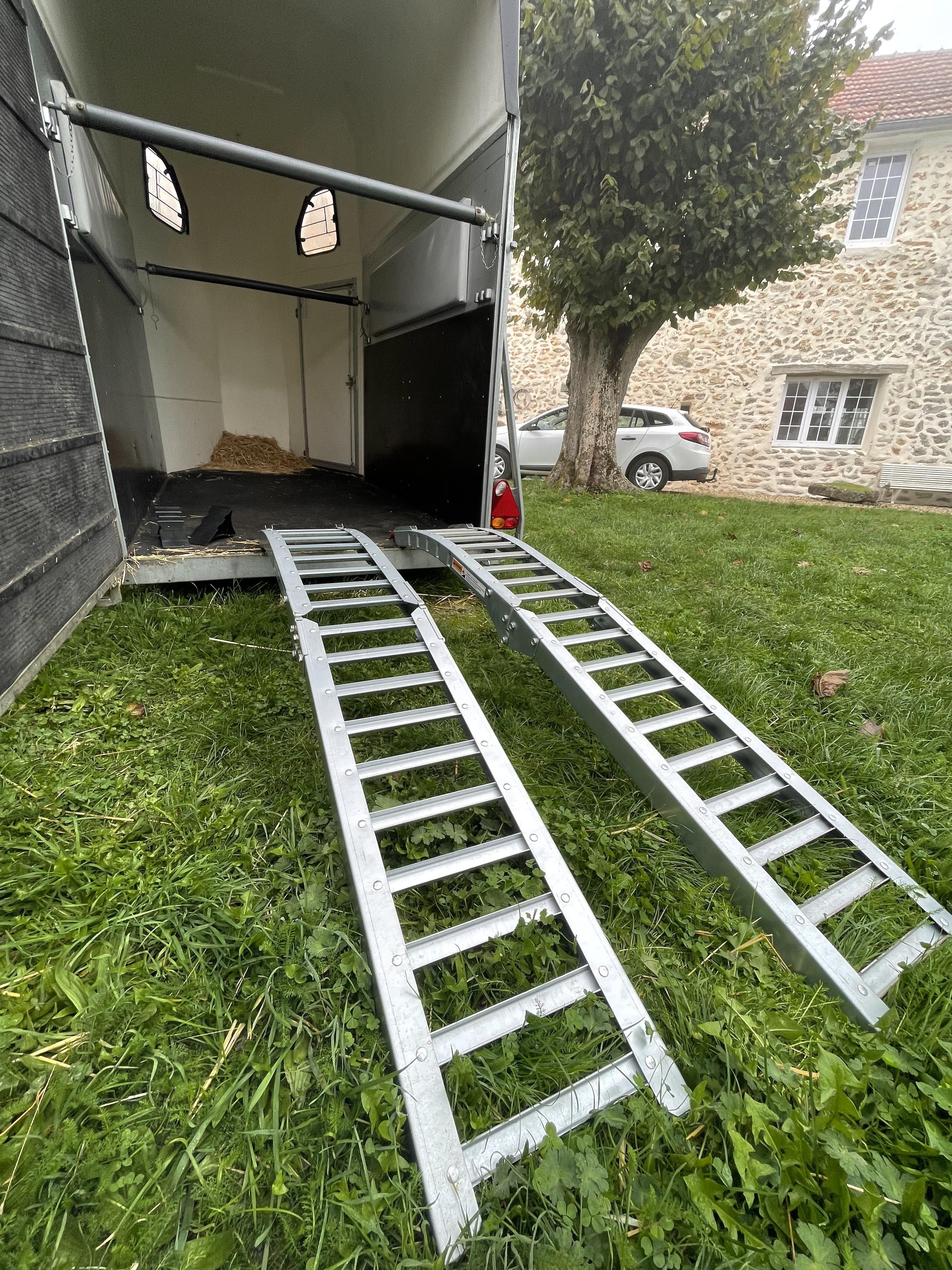 Location outils auto 77 entre particuliers
