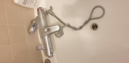 Service : plomberie Service : plomberie