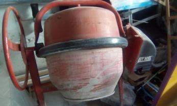 Location : betonniere Location : betonniere