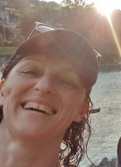 Service : pose de cuisine Service : pose de cuisine