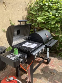 Service : montage de meubles Service : montage de meubles