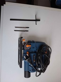 Location : scie sauteuse