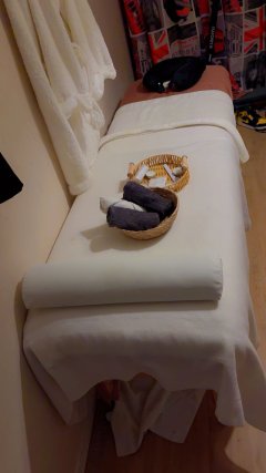 Service : estheticienne