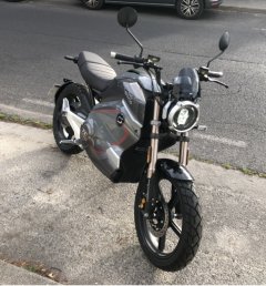 Location : moto Location : moto