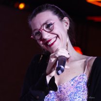Service : artiste spectacle Service : artiste spectacle
