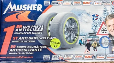 Location : chaine a neige Location : chaine a neige