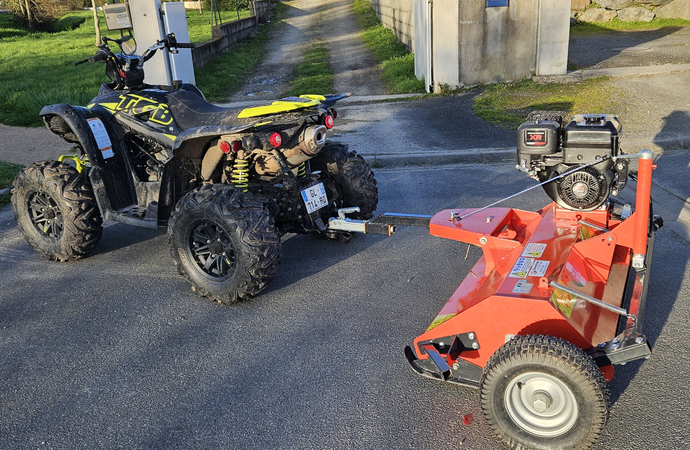 Service tonte de pelouse 85 entre particuliers