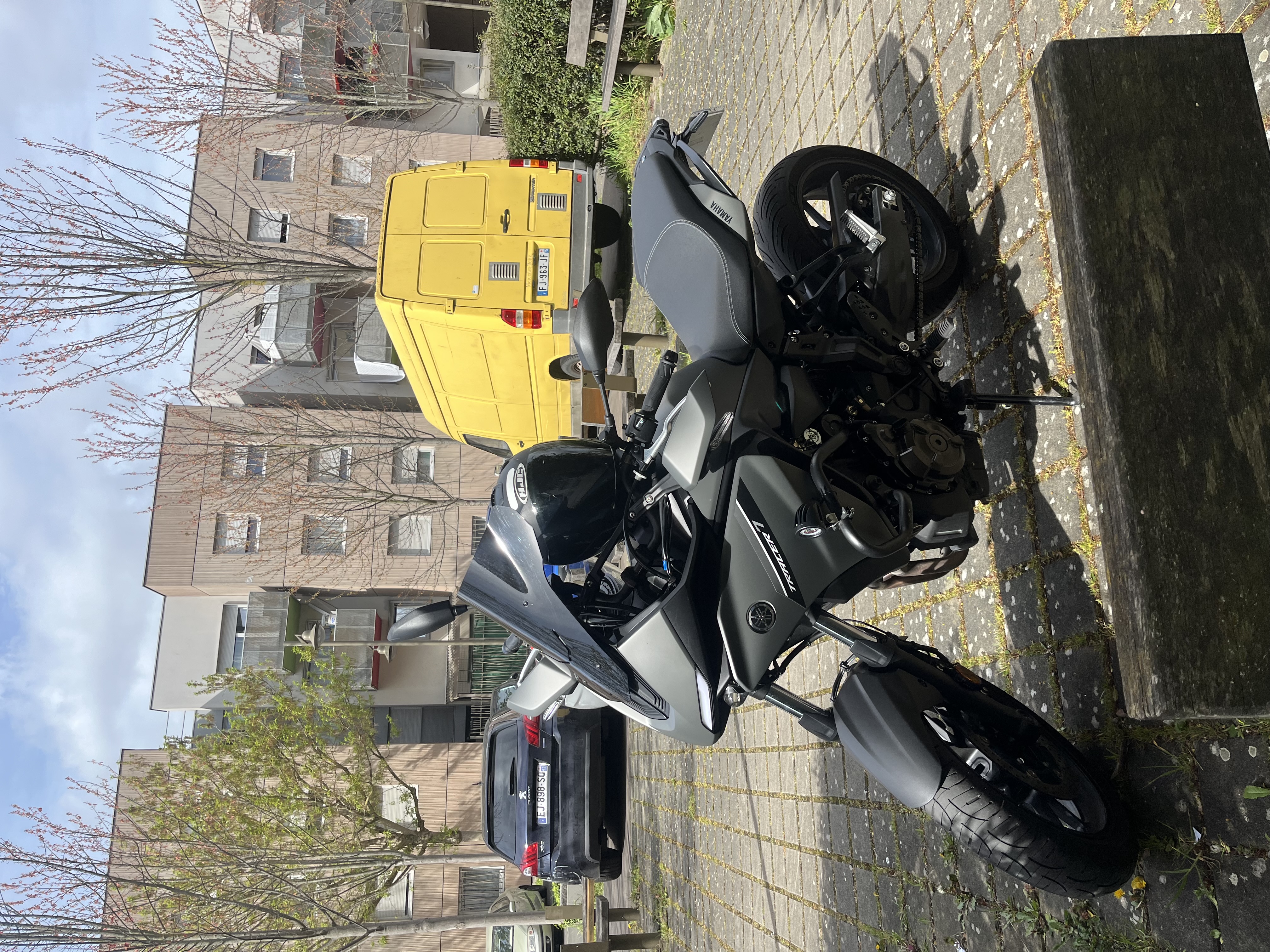 Location moto 75 entre particuliers