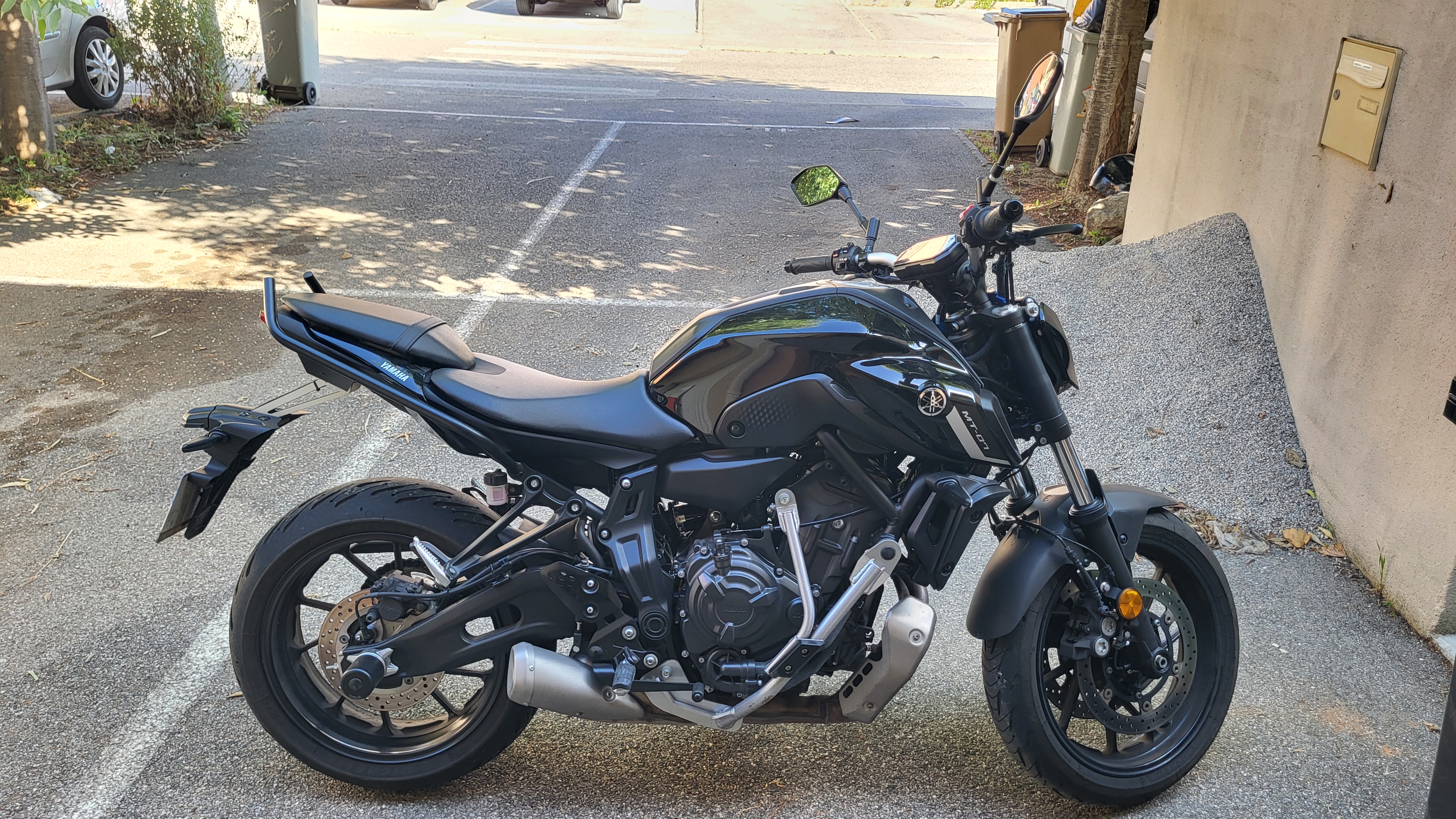 Location moto 13 entre particuliers