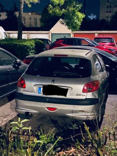 Location : autre Location : autre