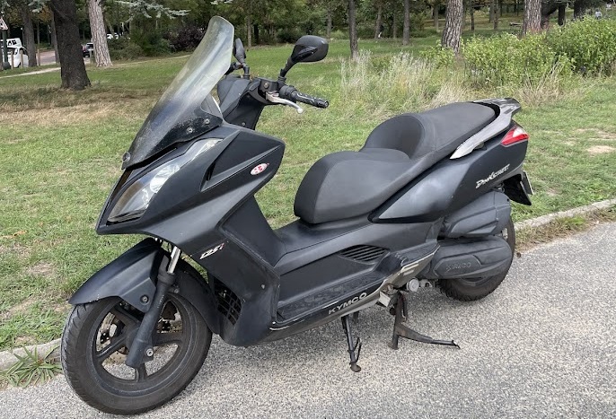 Location scooter 92 entre particuliers