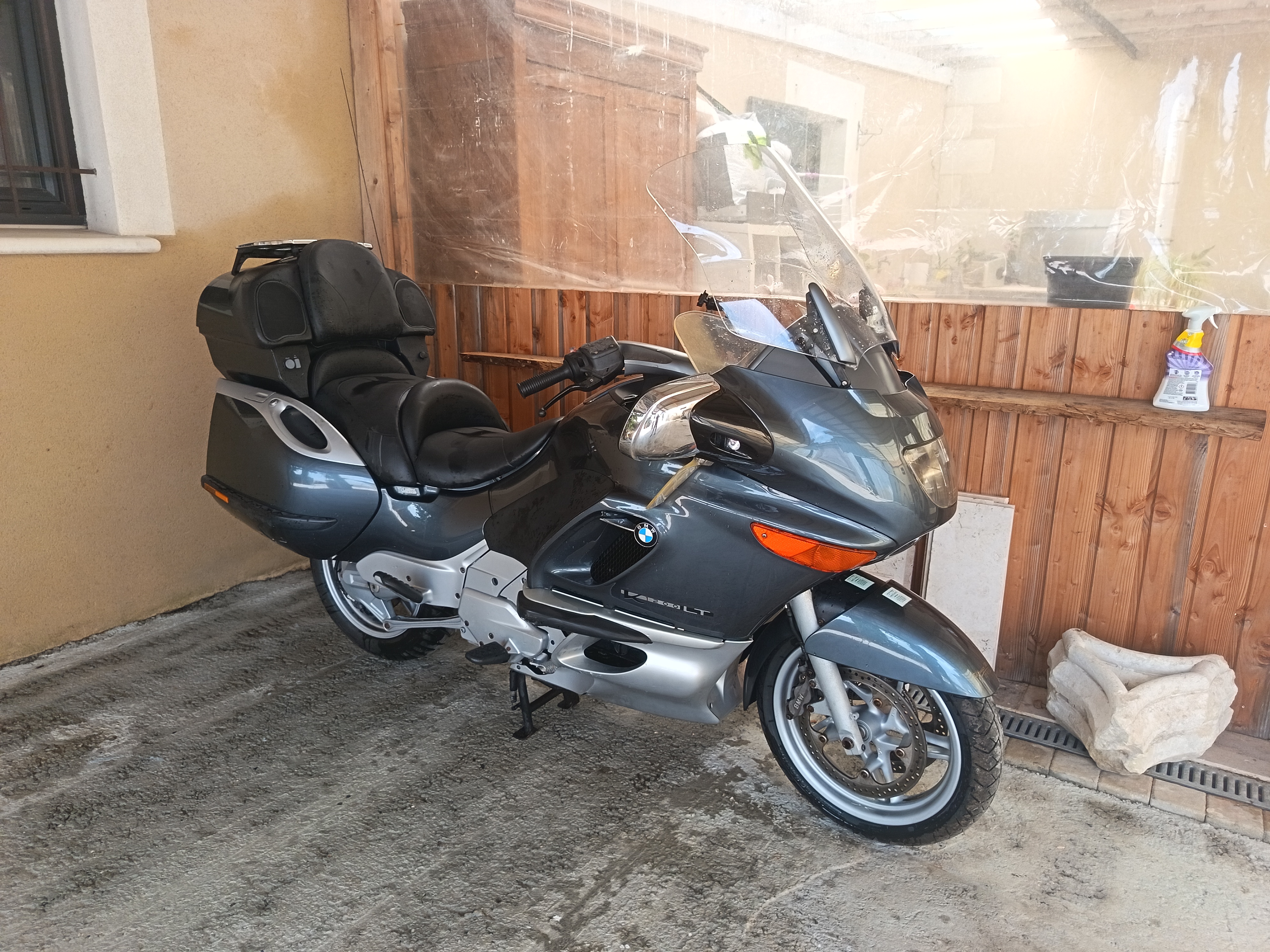 Location moto 37 entre particuliers