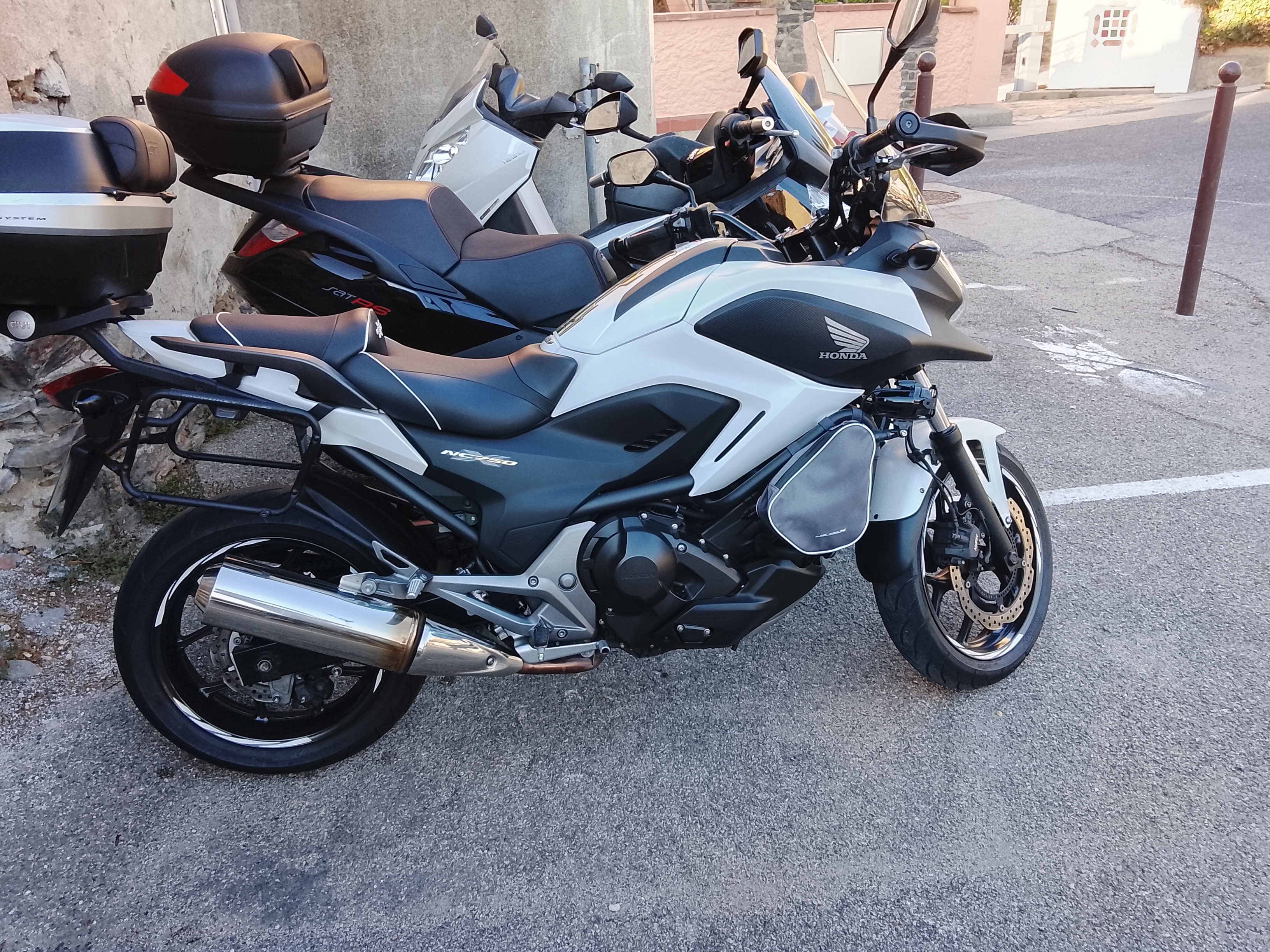 Location moto entre particuliers (66)